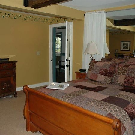 Genesee Country Inn B&B Mumford Екстер'єр фото