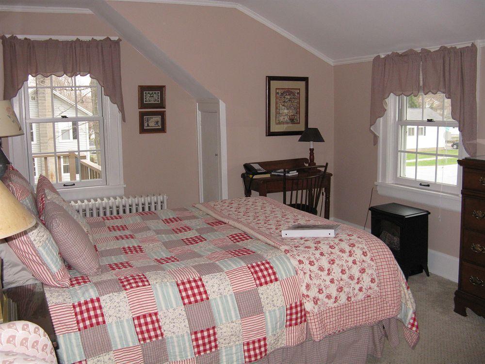 Genesee Country Inn B&B Mumford Екстер'єр фото