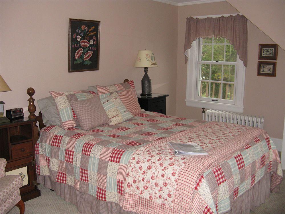 Genesee Country Inn B&B Mumford Екстер'єр фото
