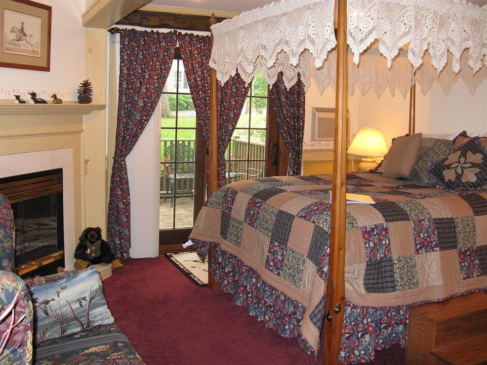 Genesee Country Inn B&B Mumford Екстер'єр фото