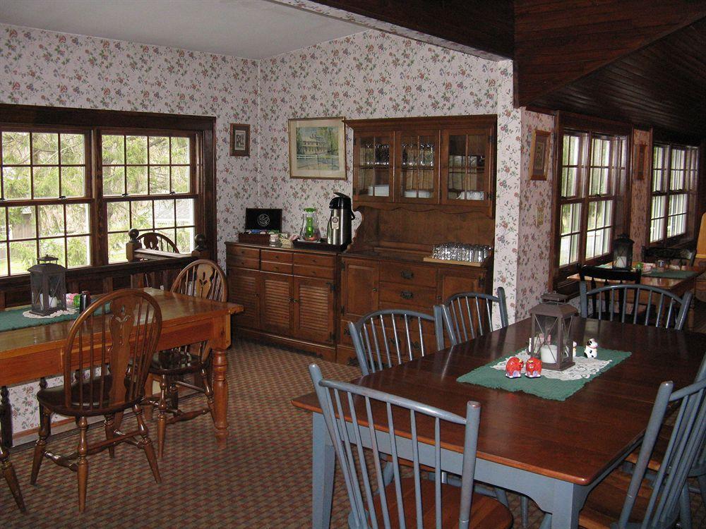Genesee Country Inn B&B Mumford Екстер'єр фото